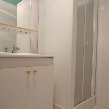 De Charme 10 Pers. A - Nature Preservee, 4 Chambres, Jardin Clos - Fr-1-582-307