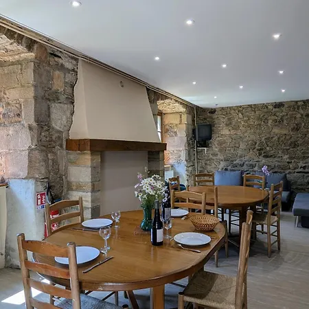 De Charme 10 Pers. A - Nature Preservee, 4 Chambres, Jardin Clos - Fr-1-582-307