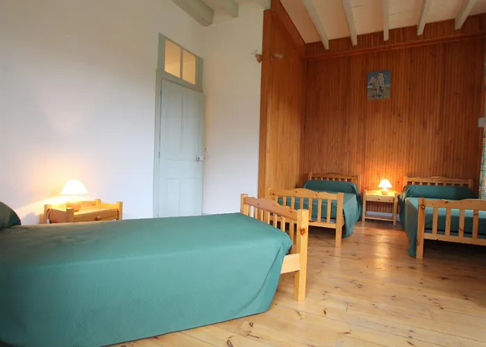 Дом отдыха De Charme 10 Pers. A - Nature Preservee, 4 Chambres, Jardin Clos - Fr-1-582-307 *