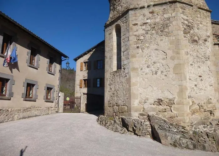 Дом отдыха De Charme 10 Pers. A - Nature Preservee, 4 Chambres, Jardin Clos - Fr-1-582-307